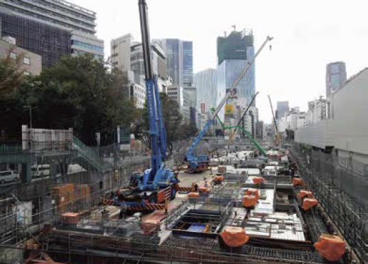 建設工事中の宮下公園